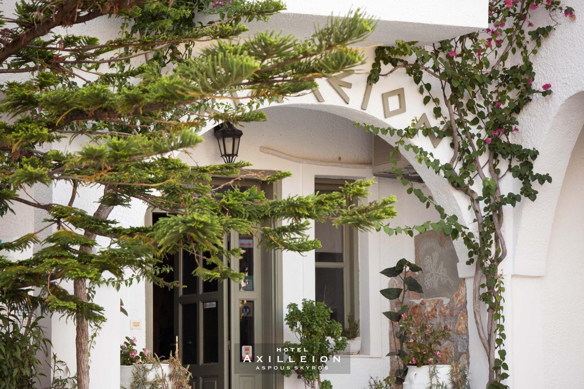 Achilleion Hotel 斯基罗斯岛 外观 照片