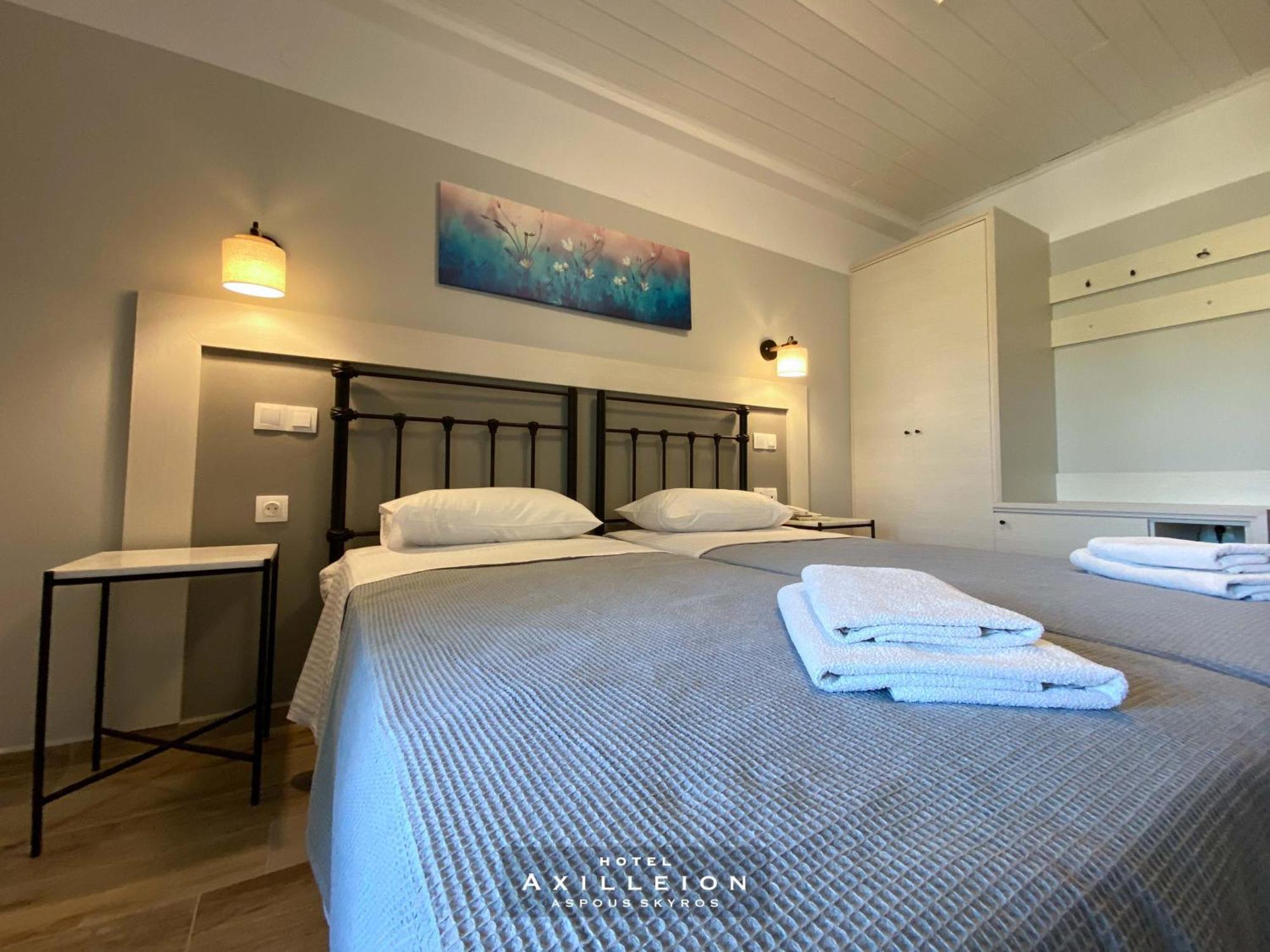 Achilleion Hotel 斯基罗斯岛 外观 照片